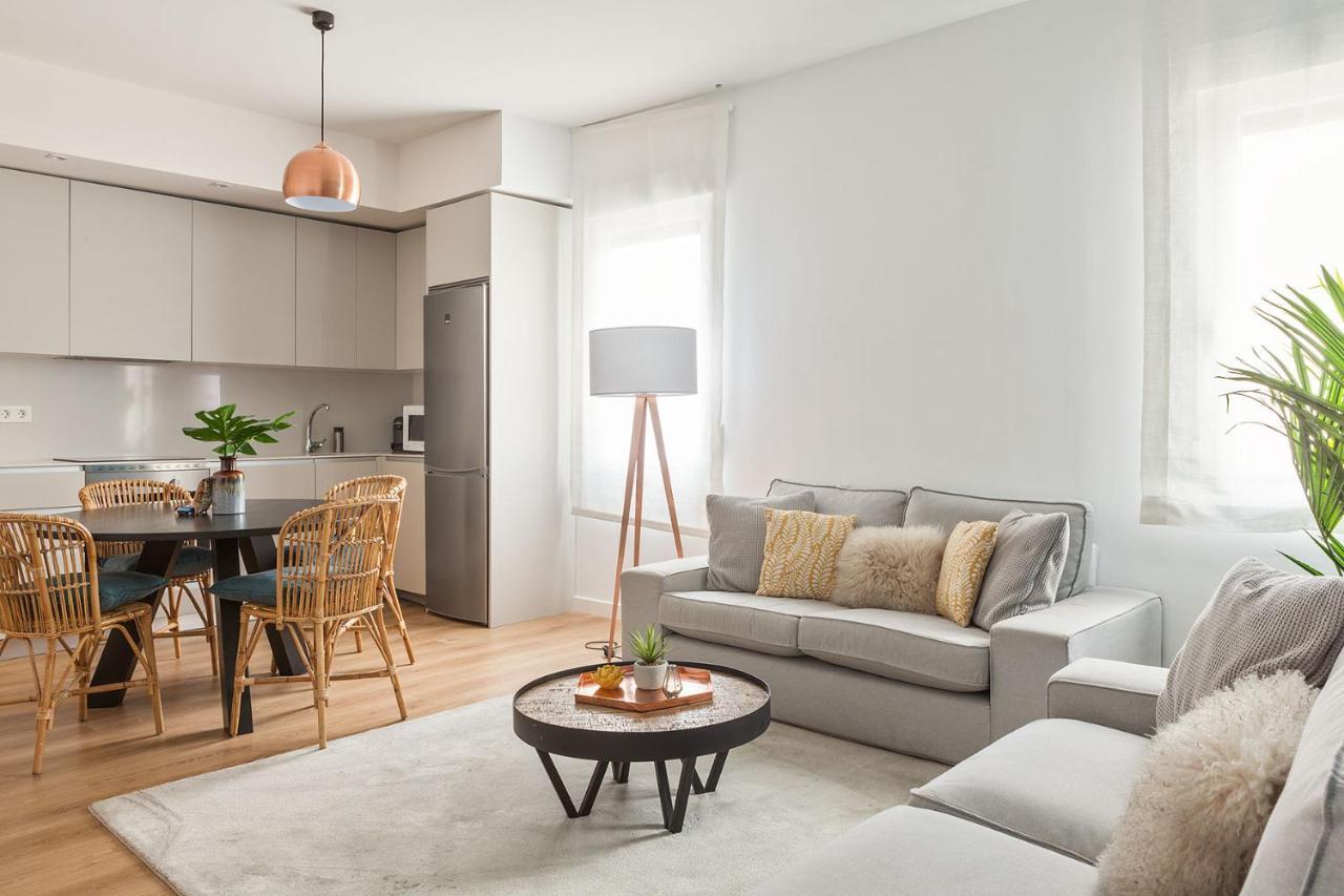 กานาอัน บูทิก อพาร์ตเมนต์ มาดริด Apartment ภายนอก รูปภาพ