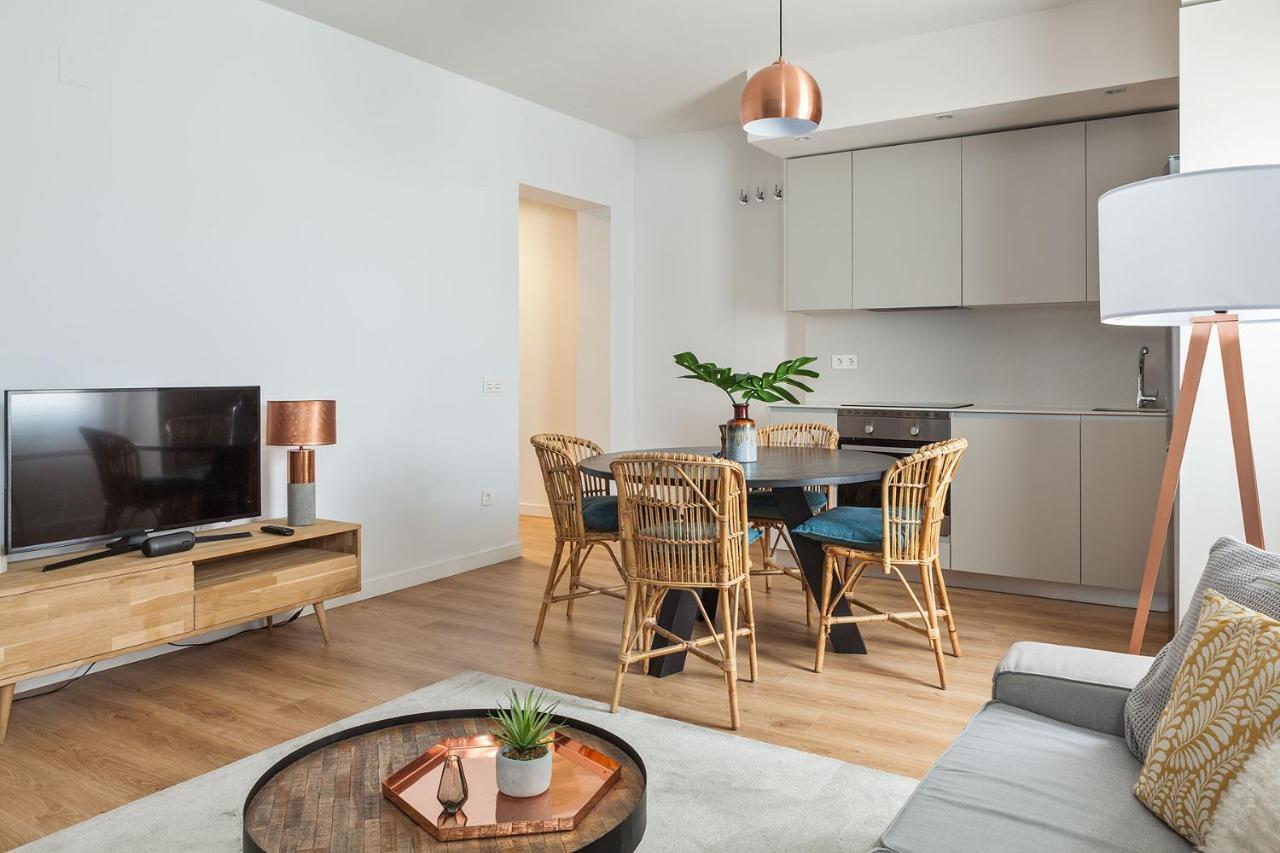 กานาอัน บูทิก อพาร์ตเมนต์ มาดริด Apartment ภายนอก รูปภาพ