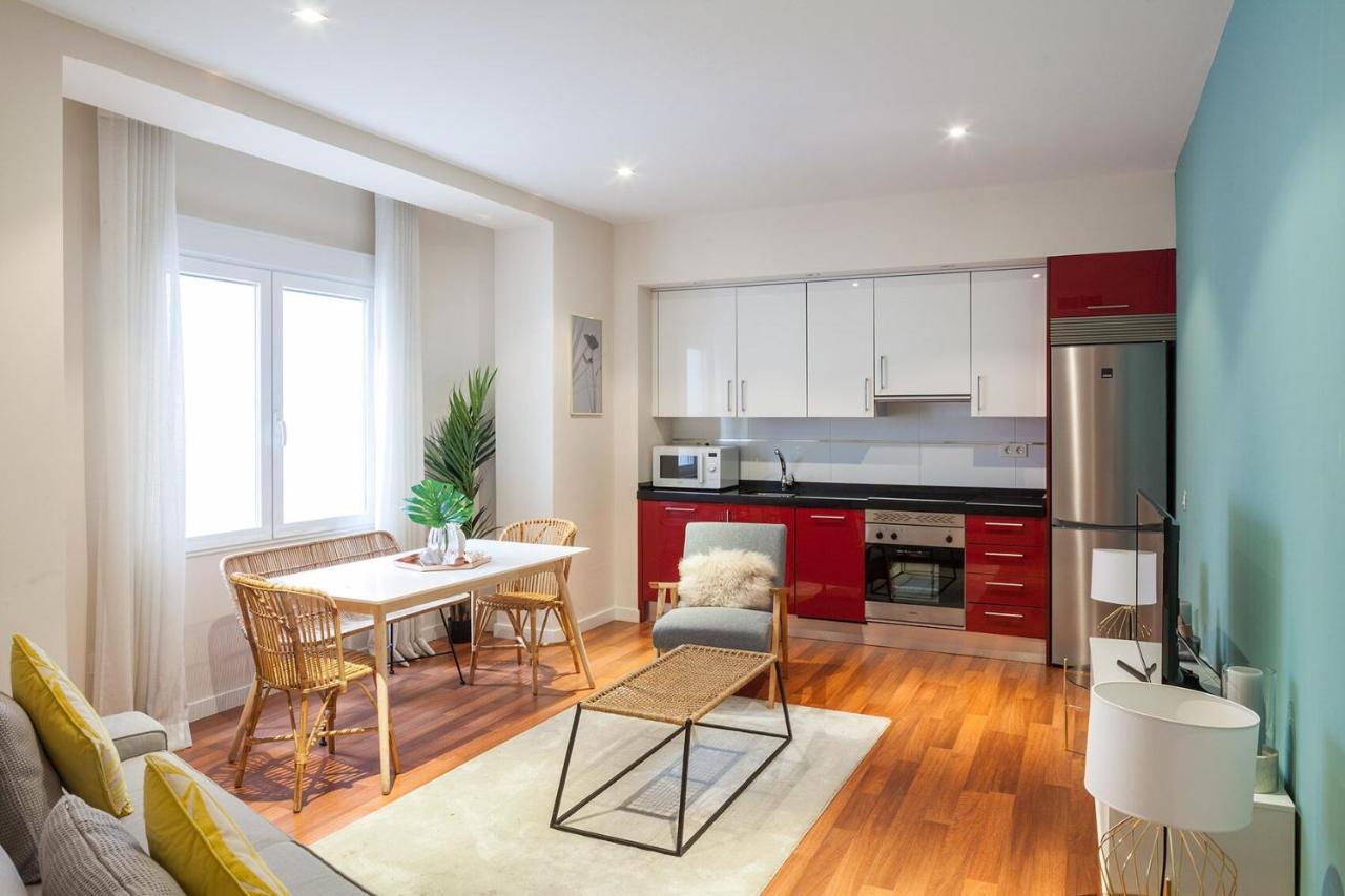 กานาอัน บูทิก อพาร์ตเมนต์ มาดริด Apartment ภายนอก รูปภาพ