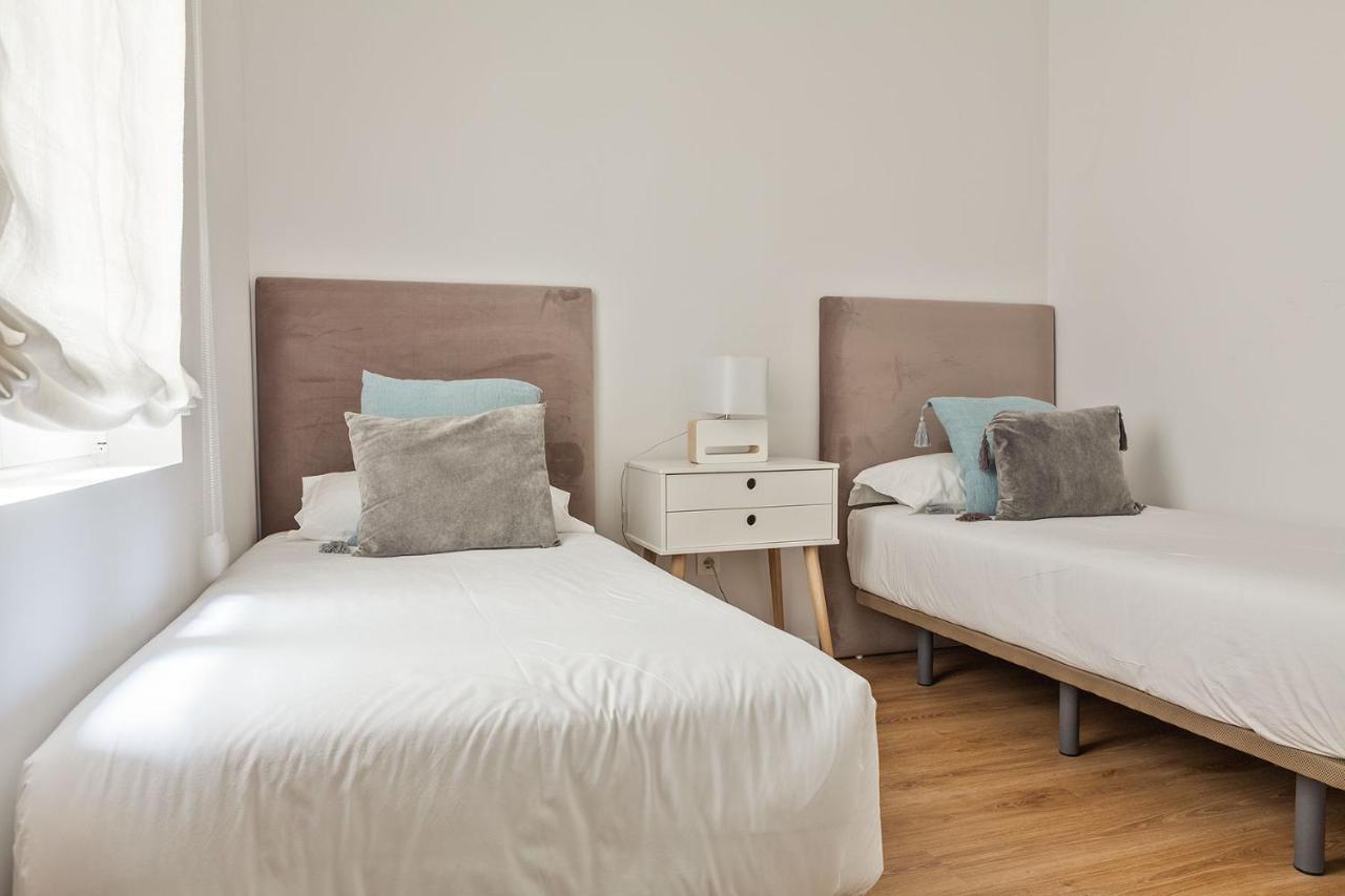 กานาอัน บูทิก อพาร์ตเมนต์ มาดริด Apartment ภายนอก รูปภาพ