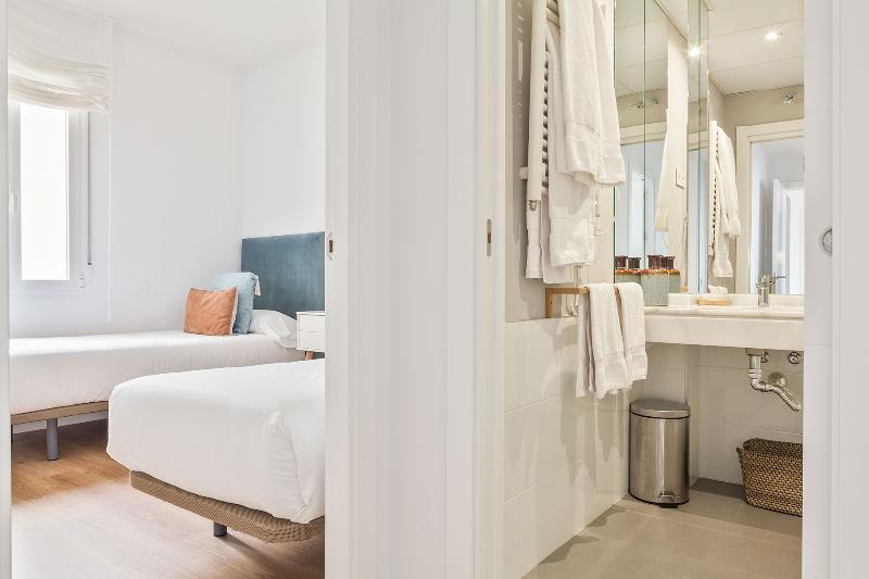 กานาอัน บูทิก อพาร์ตเมนต์ มาดริด Apartment ภายนอก รูปภาพ