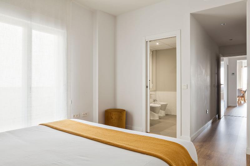 กานาอัน บูทิก อพาร์ตเมนต์ มาดริด Apartment ภายนอก รูปภาพ