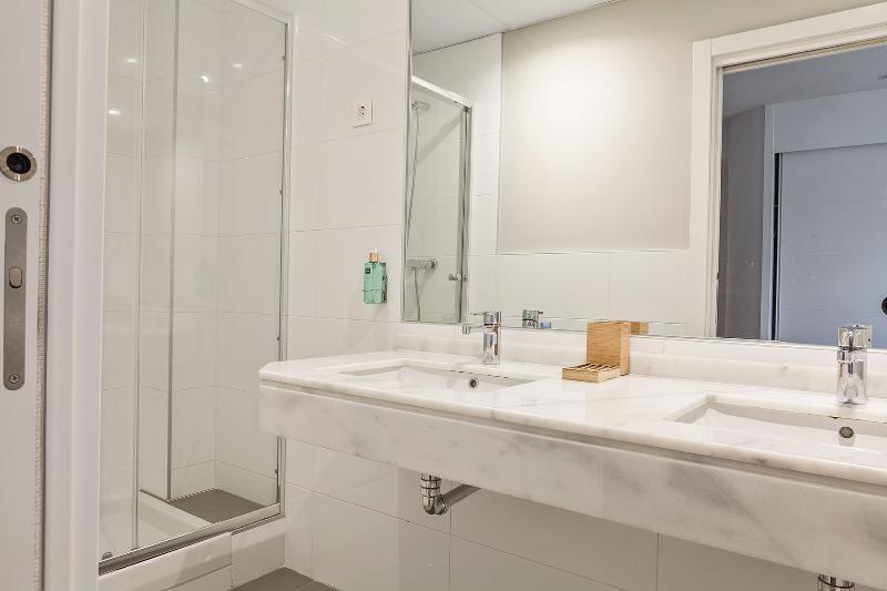 กานาอัน บูทิก อพาร์ตเมนต์ มาดริด Apartment ภายนอก รูปภาพ